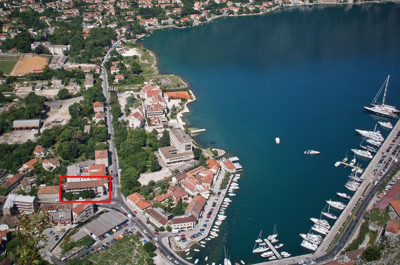 Central Apartment Njegoseva 214 Kotor Exterior foto